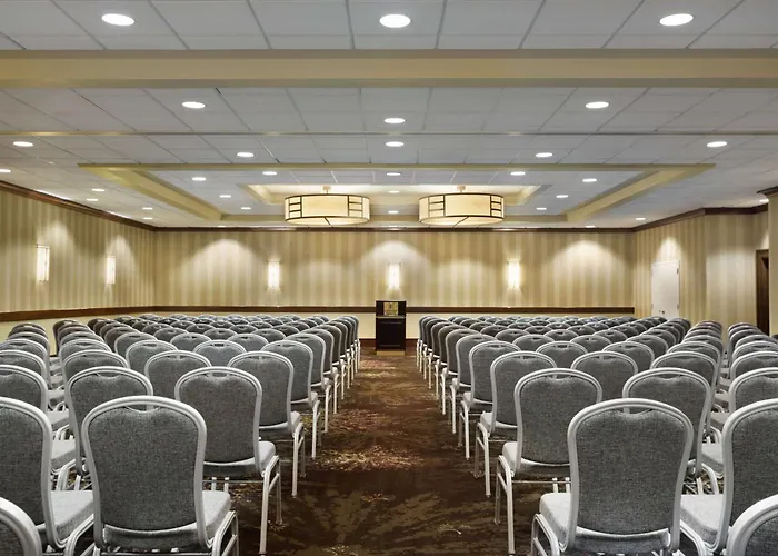 Embassy Suites By Hilton Piscataway Somerset